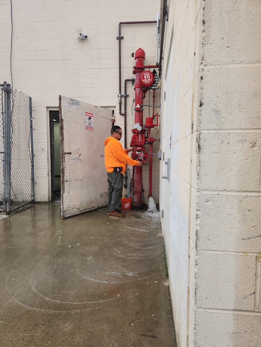 Fire protection riser in a commercial warehouse